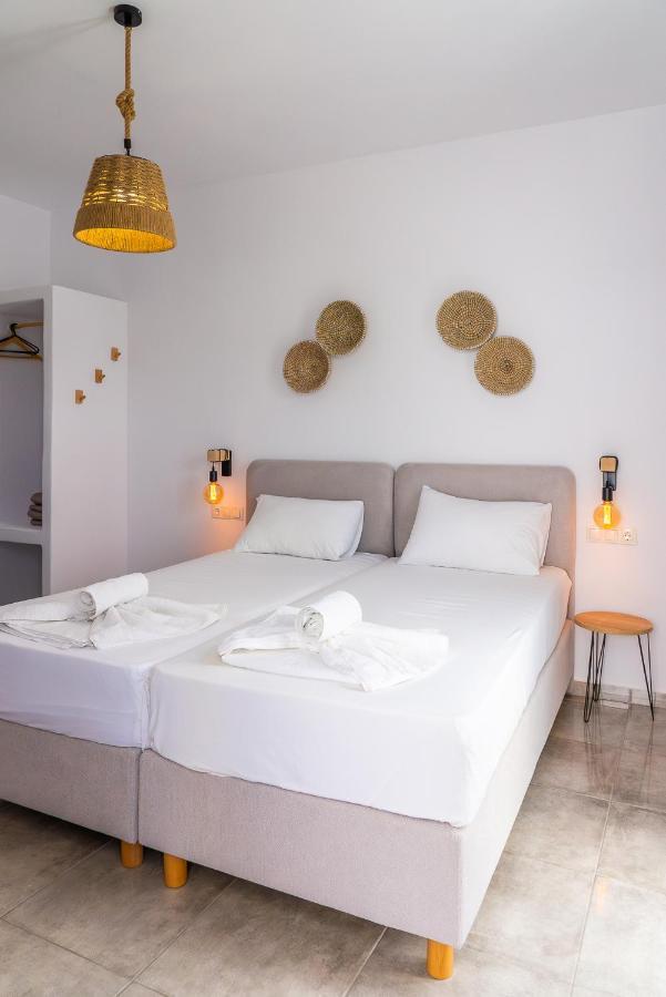 Eleftheria Studios Antiparos ภายนอก รูปภาพ