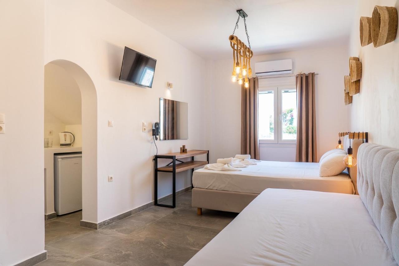 Eleftheria Studios Antiparos ภายนอก รูปภาพ
